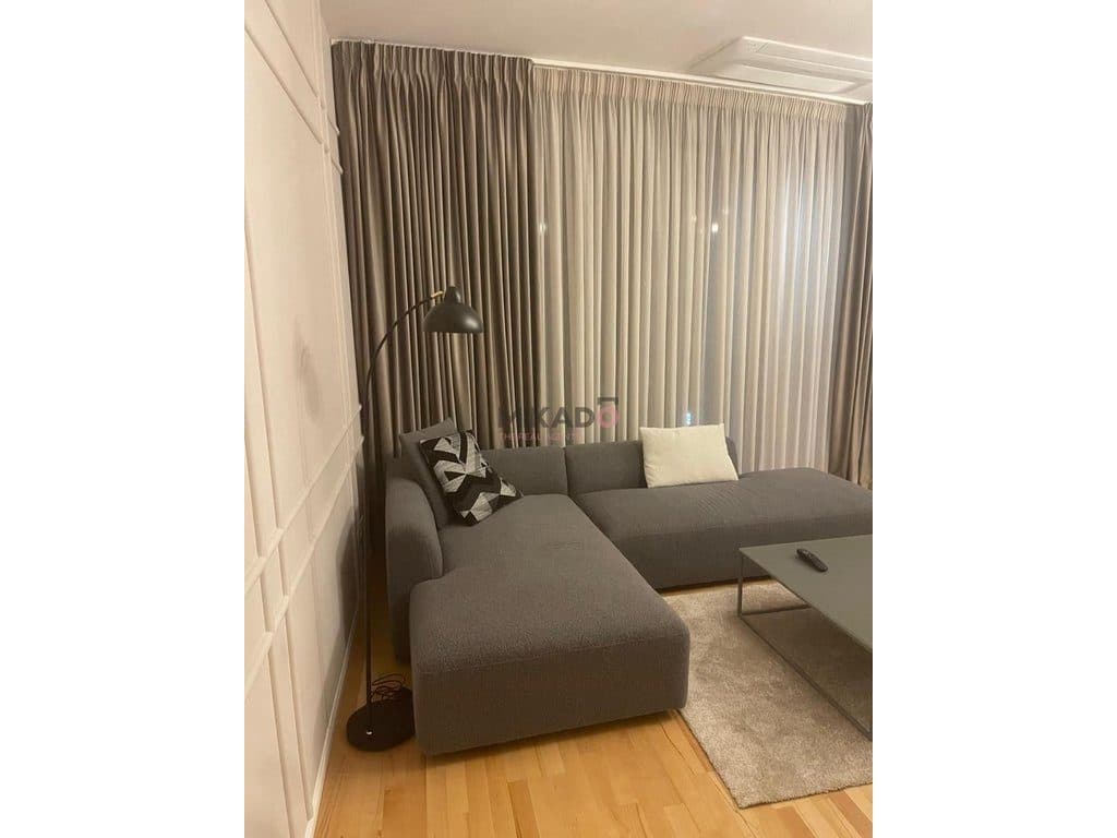 Jepet me Qira Apartament 2+1+2 me 1 Post Parkimi tek Lake View Residence! 2