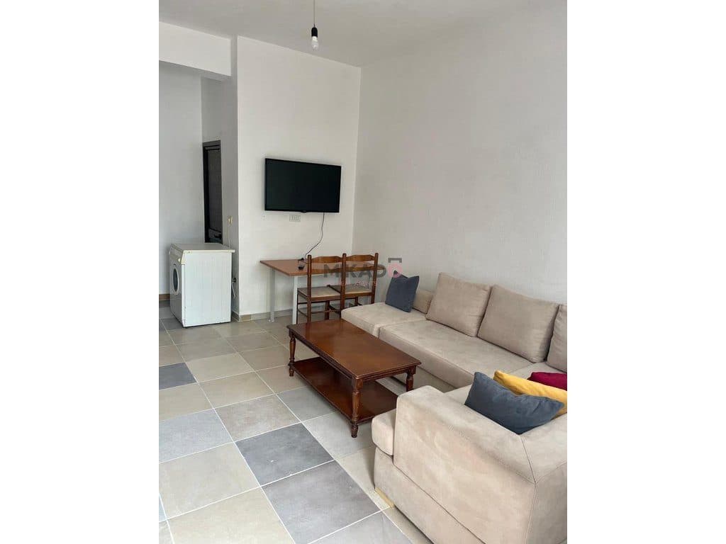 Apartament 2+1 me qira – 5 Maji !
