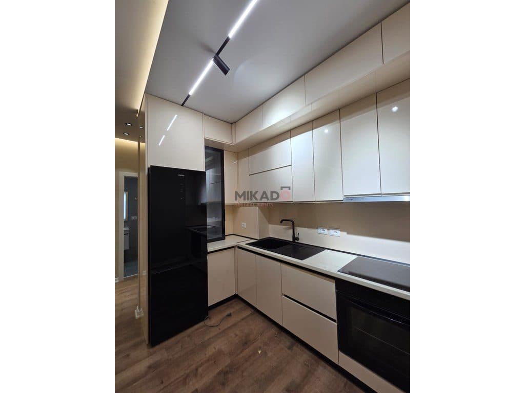 Apartament 1+1 me qira – Rruga 5 Maji ! 2