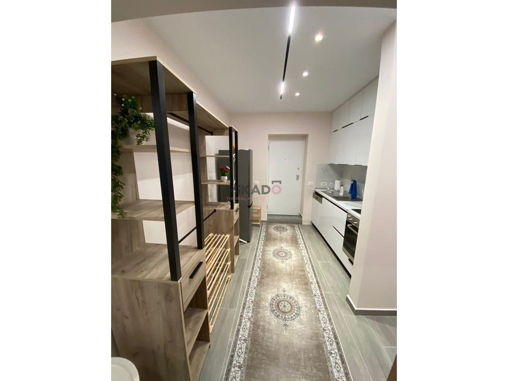 Apartament 1+1 me qira – Pranë Linceut, Rruga e Elbasanit ! 2