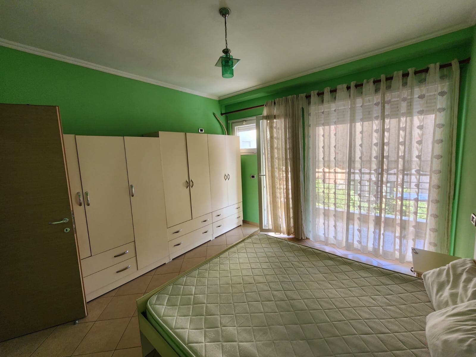 Apartament 1+1 me qira – Tregu Elektrik, Ali Dem ! 4