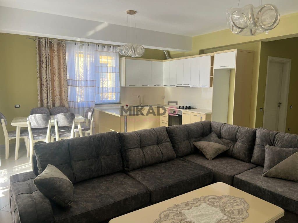 Apartament 2+1+2 me qira – pranë Spitalit Shefqet Ndroqi !