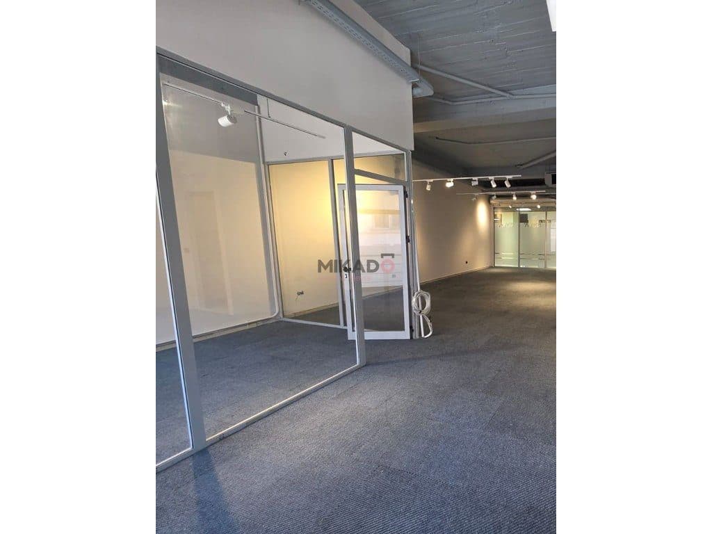 Ambient biznesi në shitje/me qira – Condor Center, Rruga e Kavajës ! 3