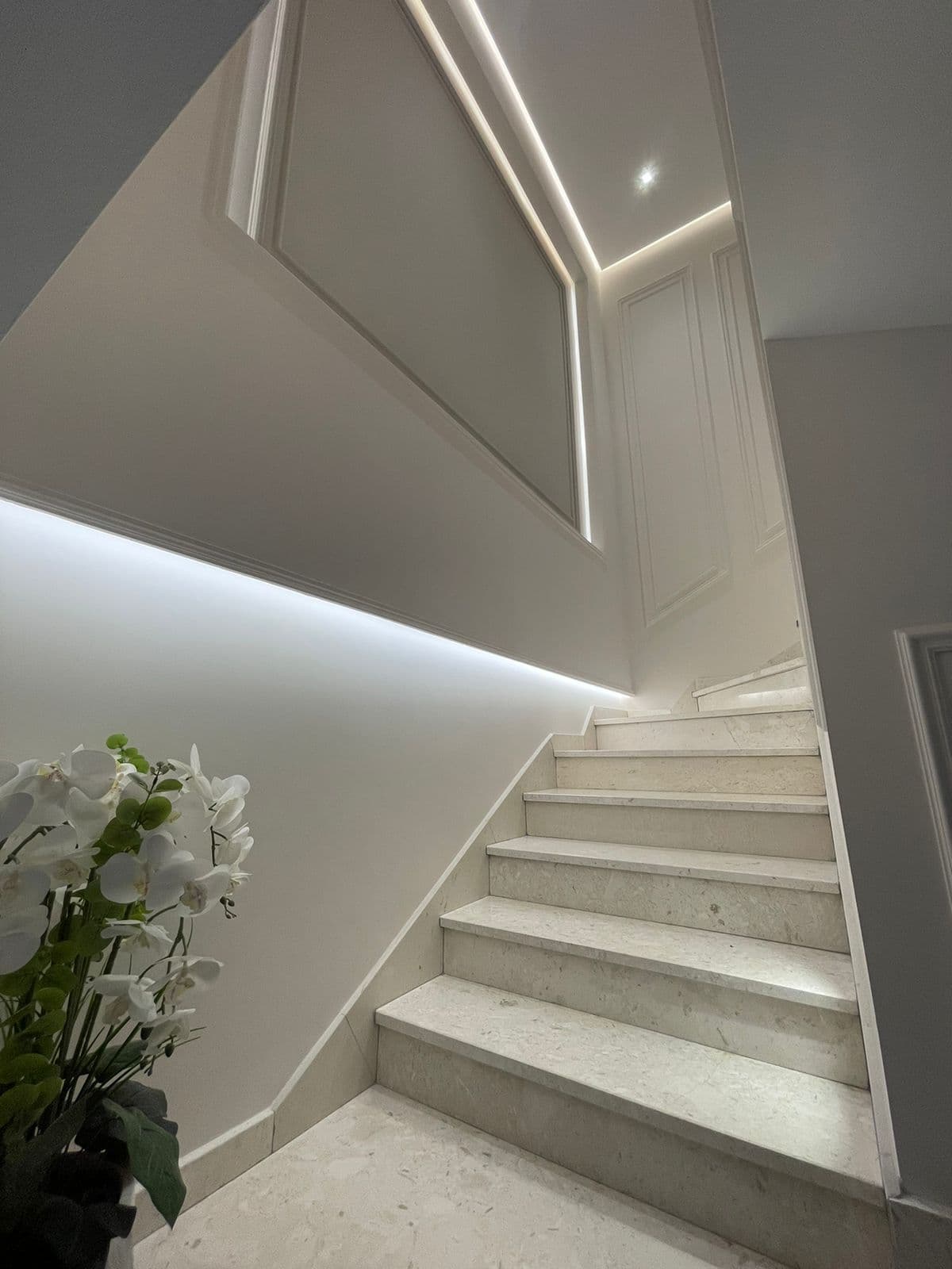 Shitet Duplex 3+1+2 tek zgjatimi i Residences Kodra e Diellit 1! 4