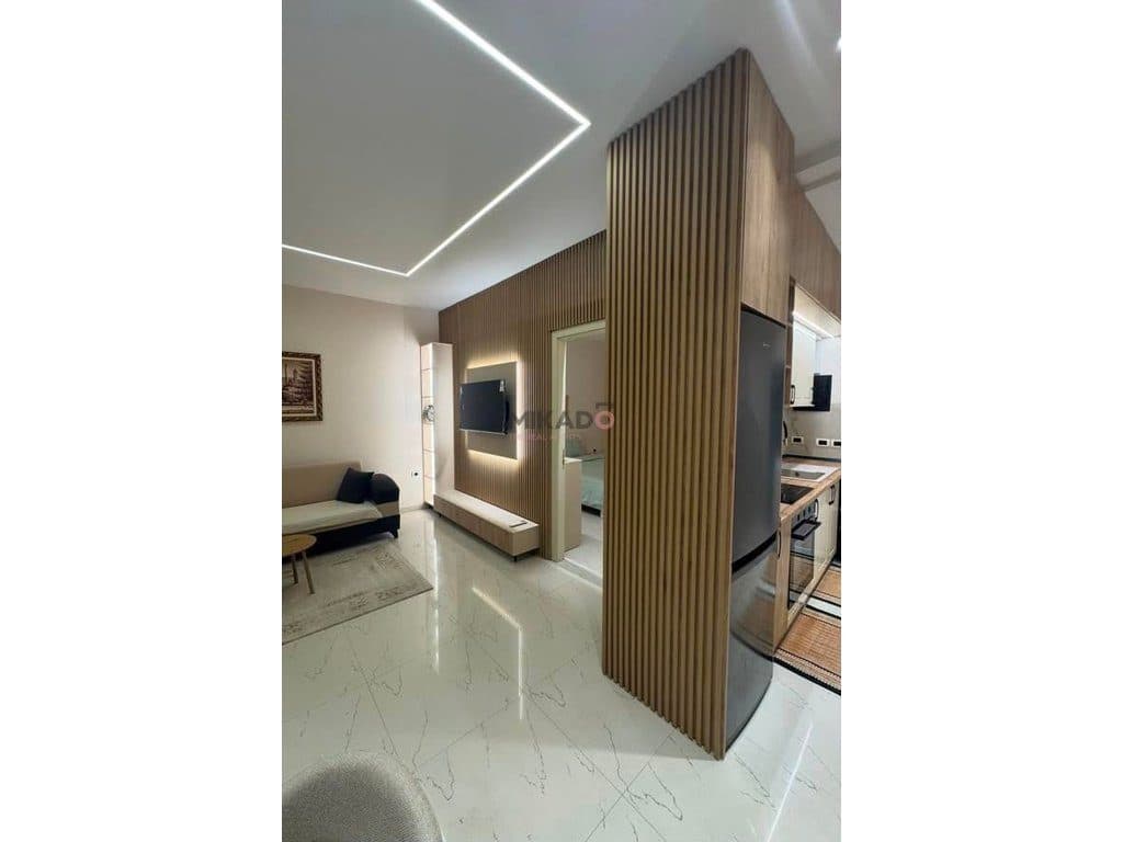 📍 Apartament 1+1 me Qira – Rruga "Dalip Topi"