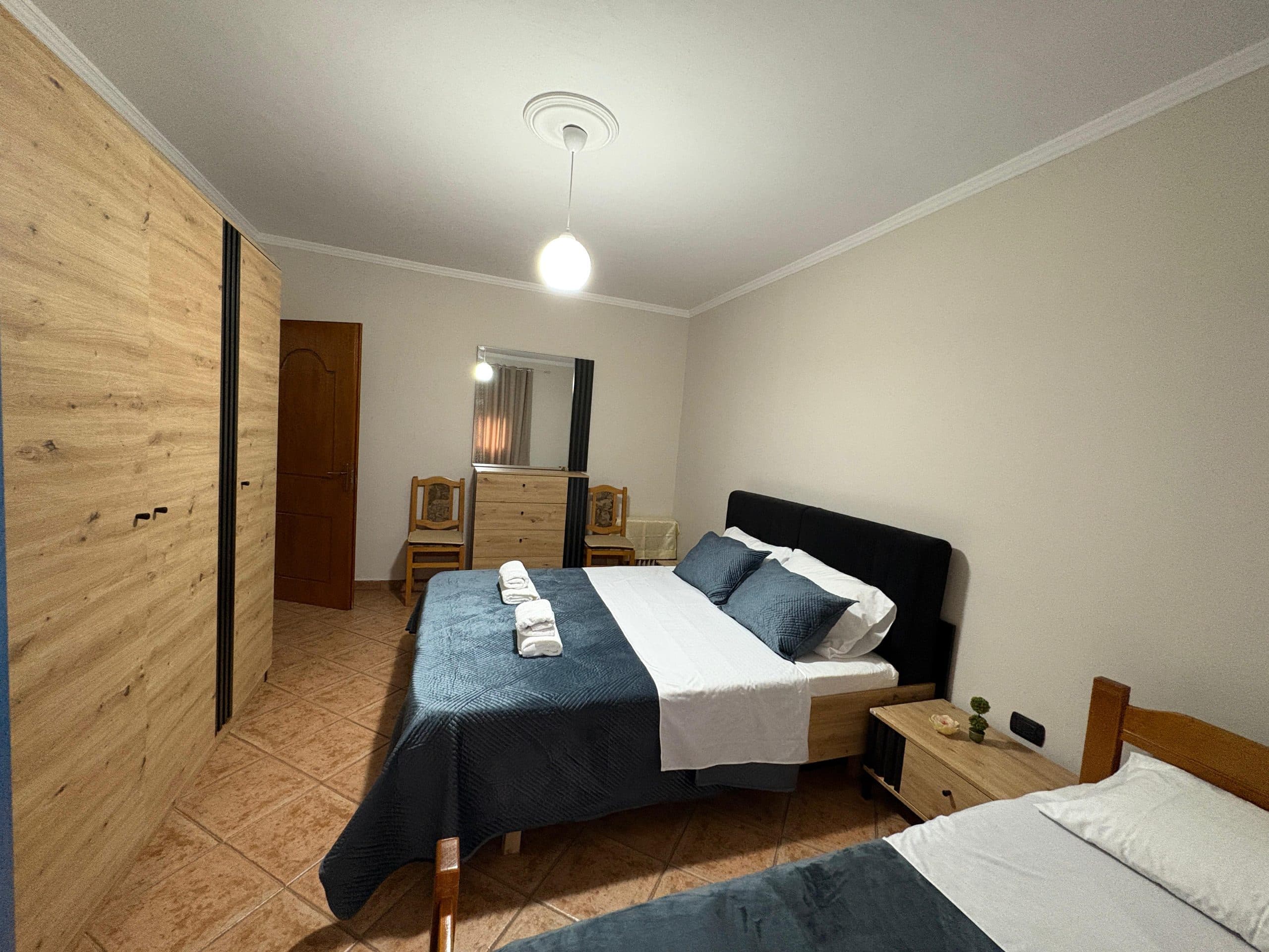 Apartament 1+1 me qira – Laprakë !