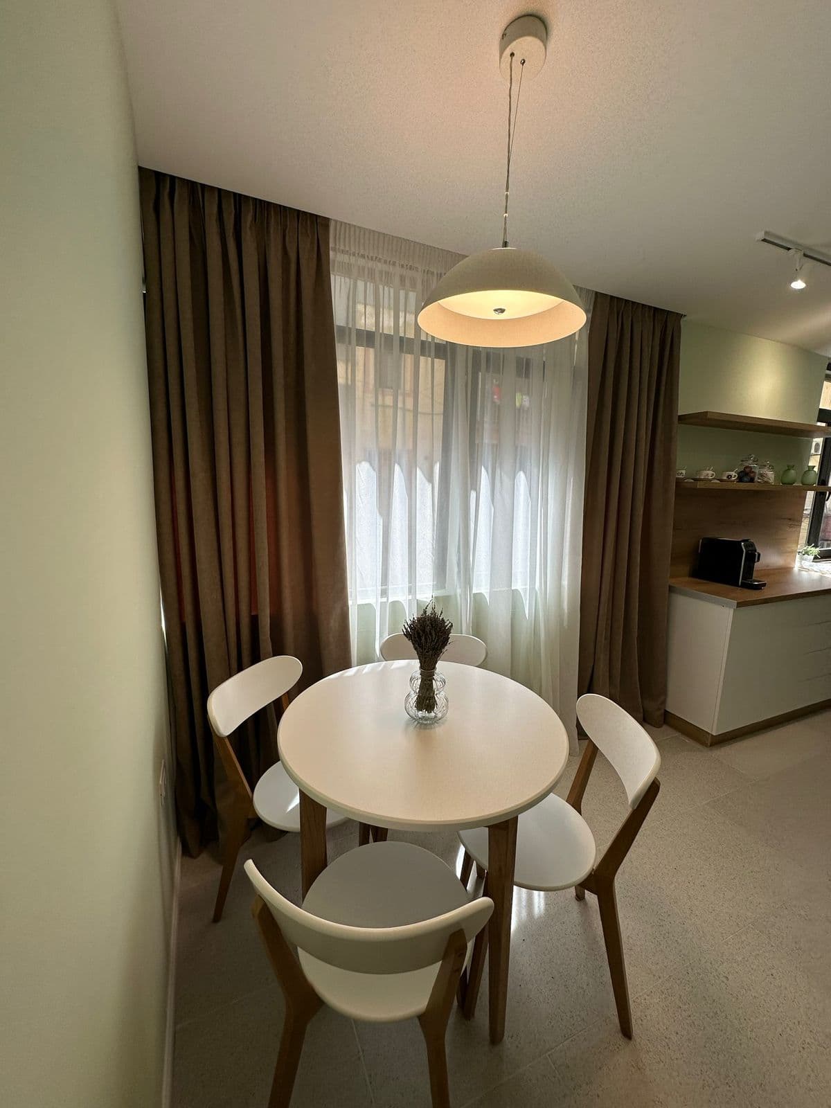 Jepet me Qira Apartament 1+1 tek Kafe Roma! 3