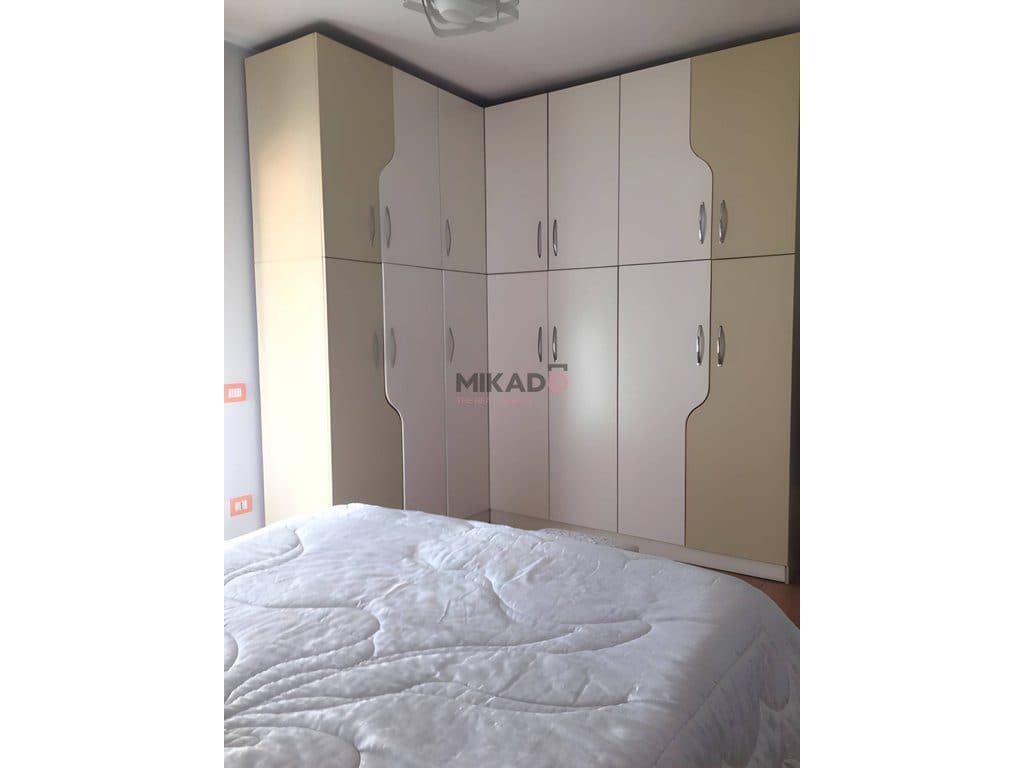 Jepet Apartament me Qira 2+1 - Komuna e parisit ! 3