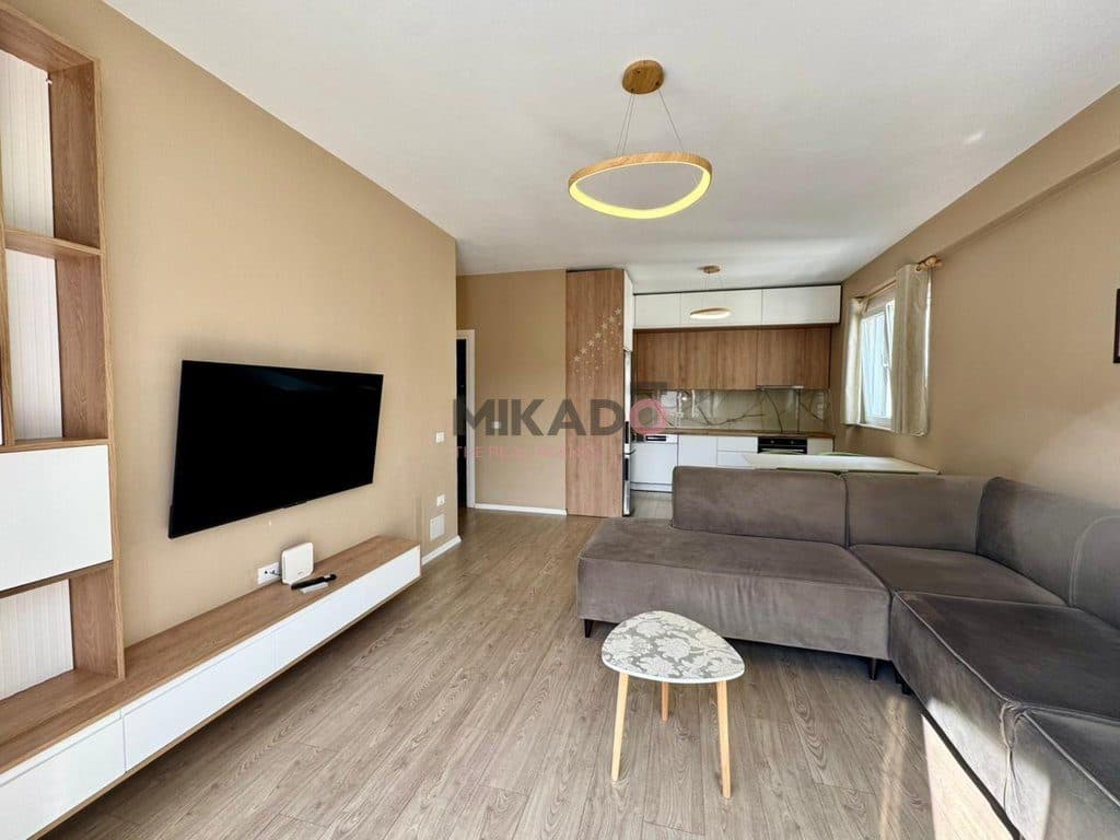 Shitet apartament 2+1+2 – Liqeni i Thate !
