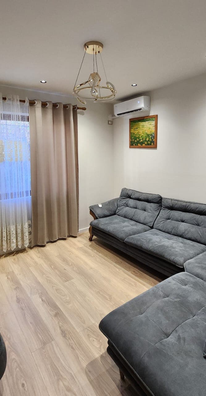Shitet Shtepi Private tek Tregu Elektrik! 2