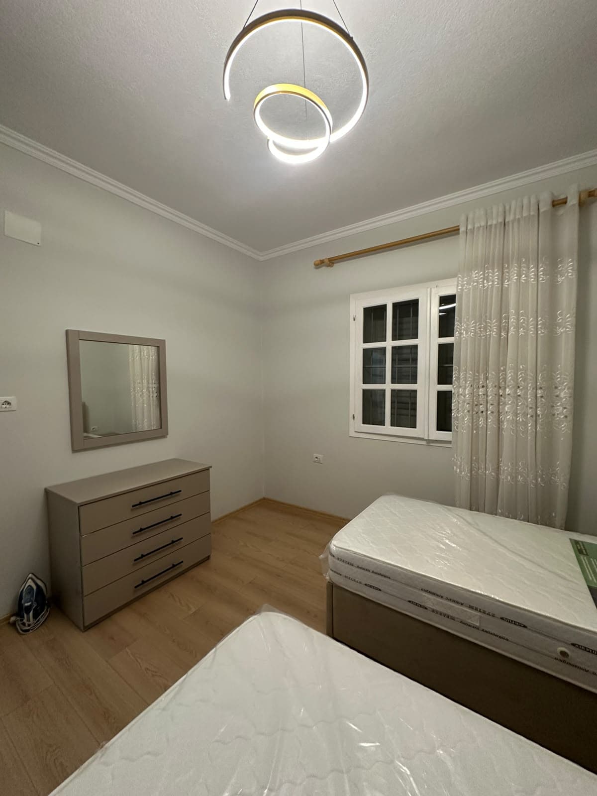 Apartament 1+1 me qira – Vetem 200m nga universiteti i UET ! 4