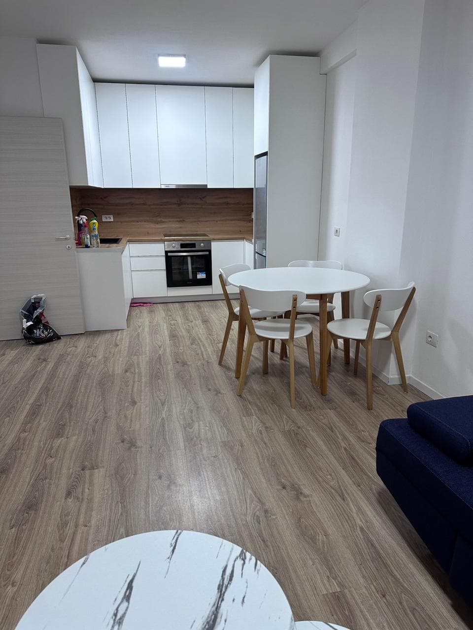 Jepet Apartament 1+1 me qira – Rruga "Dritan Hoxha" ! 2