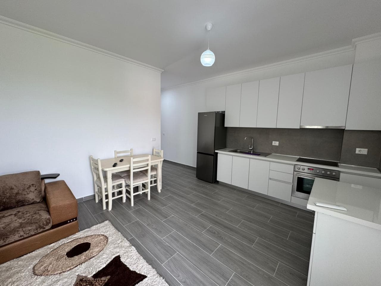 Apartament 2+1 me qira – Kombinat ! 2