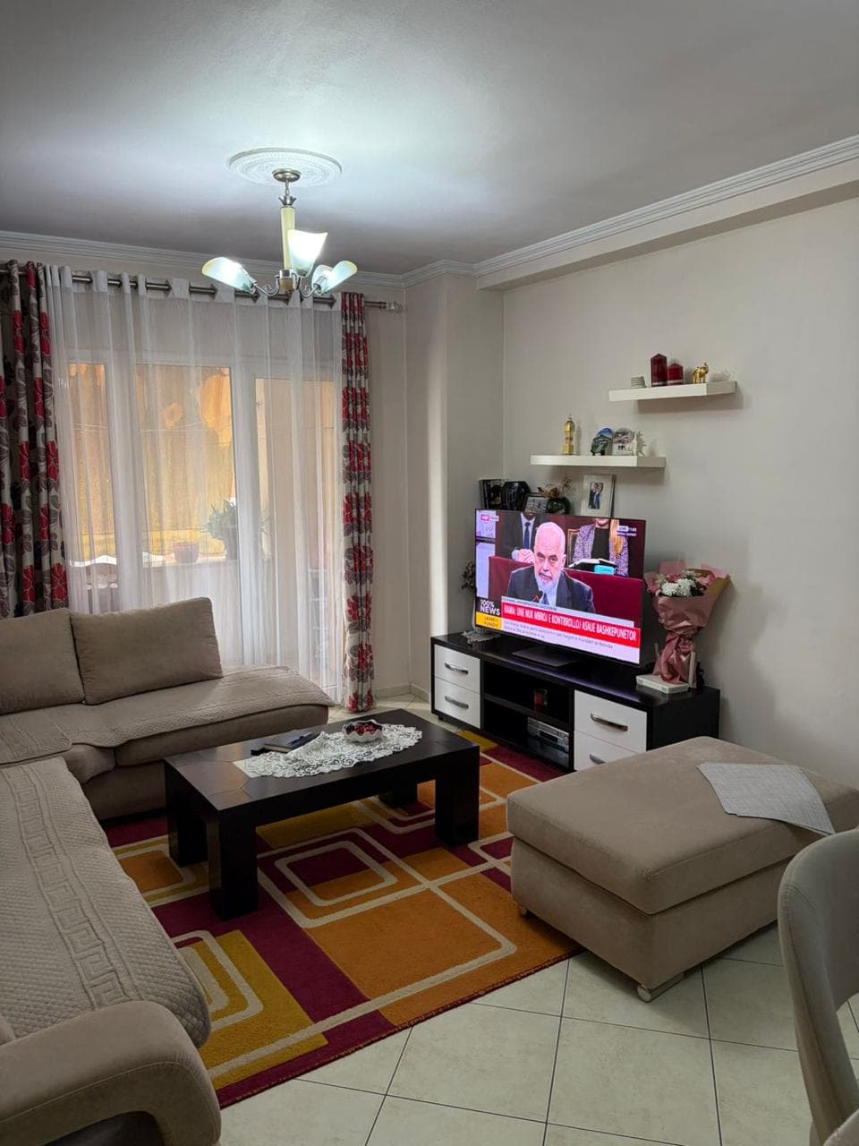 Jepet me Qira Apartament 2+1 – Tek Kthesa e Kamzës !