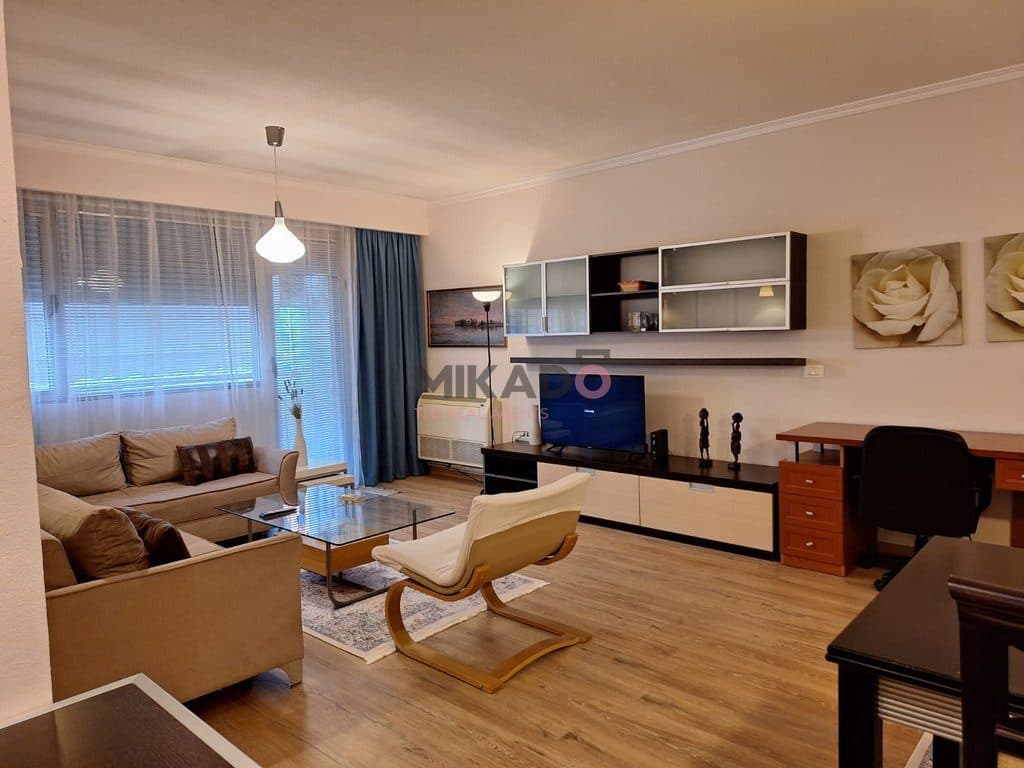 Jepet me Qira Apartament 2+1+2 tek Lsi, Pallati Conadit, Bllok! 2