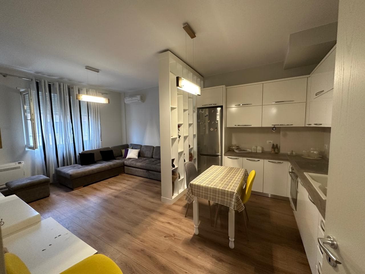 Jepet me qira apartament 1+1 ne Selite! 4