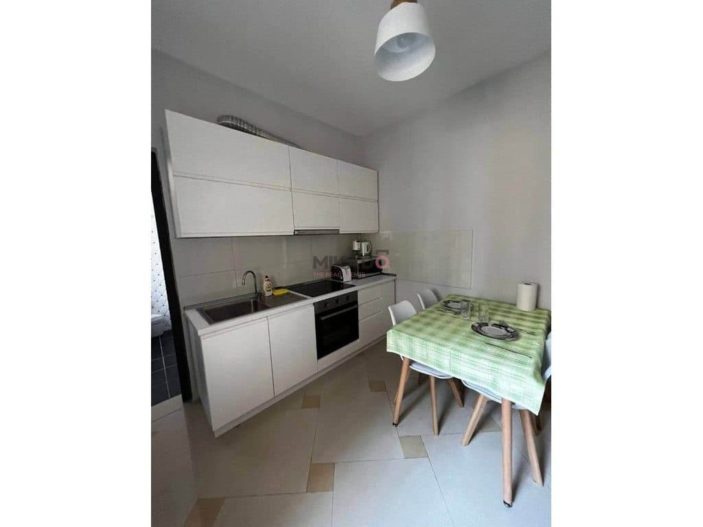 Apartament 1+1 me qira – Shkolla e Baletit ! 3