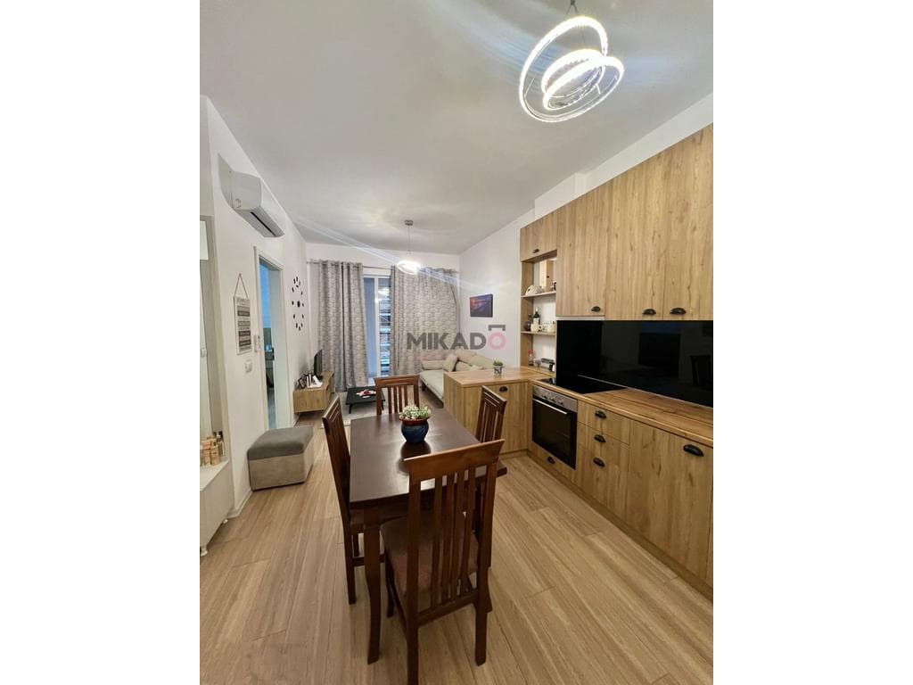 Jepet me Qira Apartament 1+1 | Rruga Jordan Misja ! 2