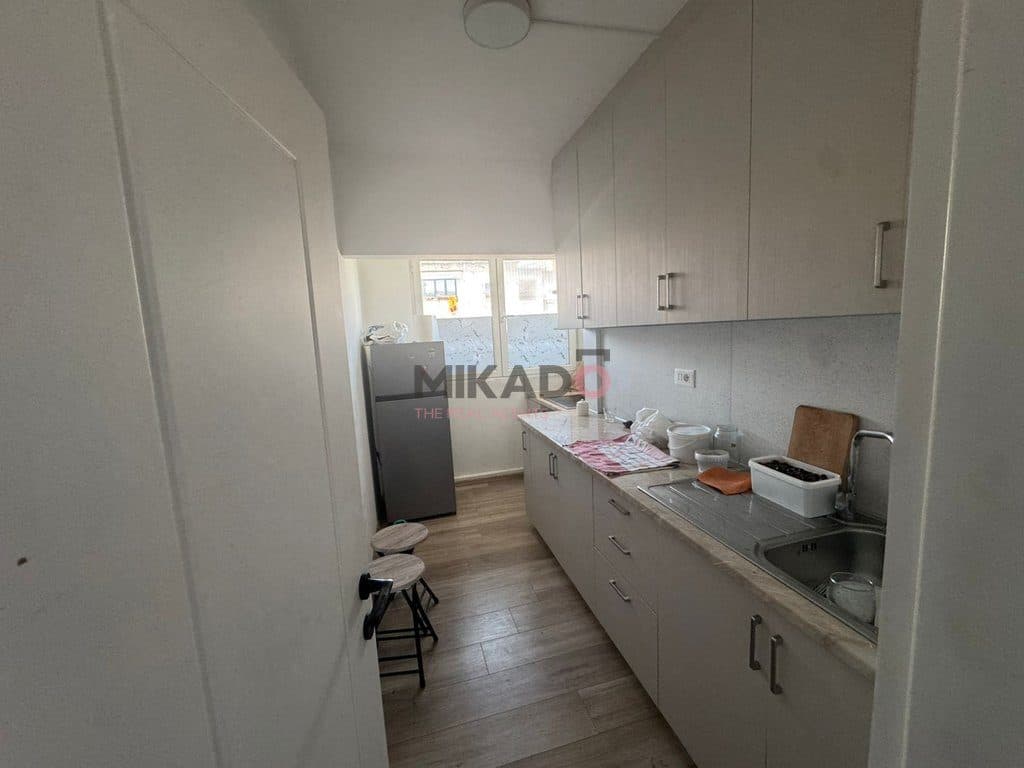 Shitet Apartament 1+1 - Selite, Rruga Fadil Bodinaku! 2