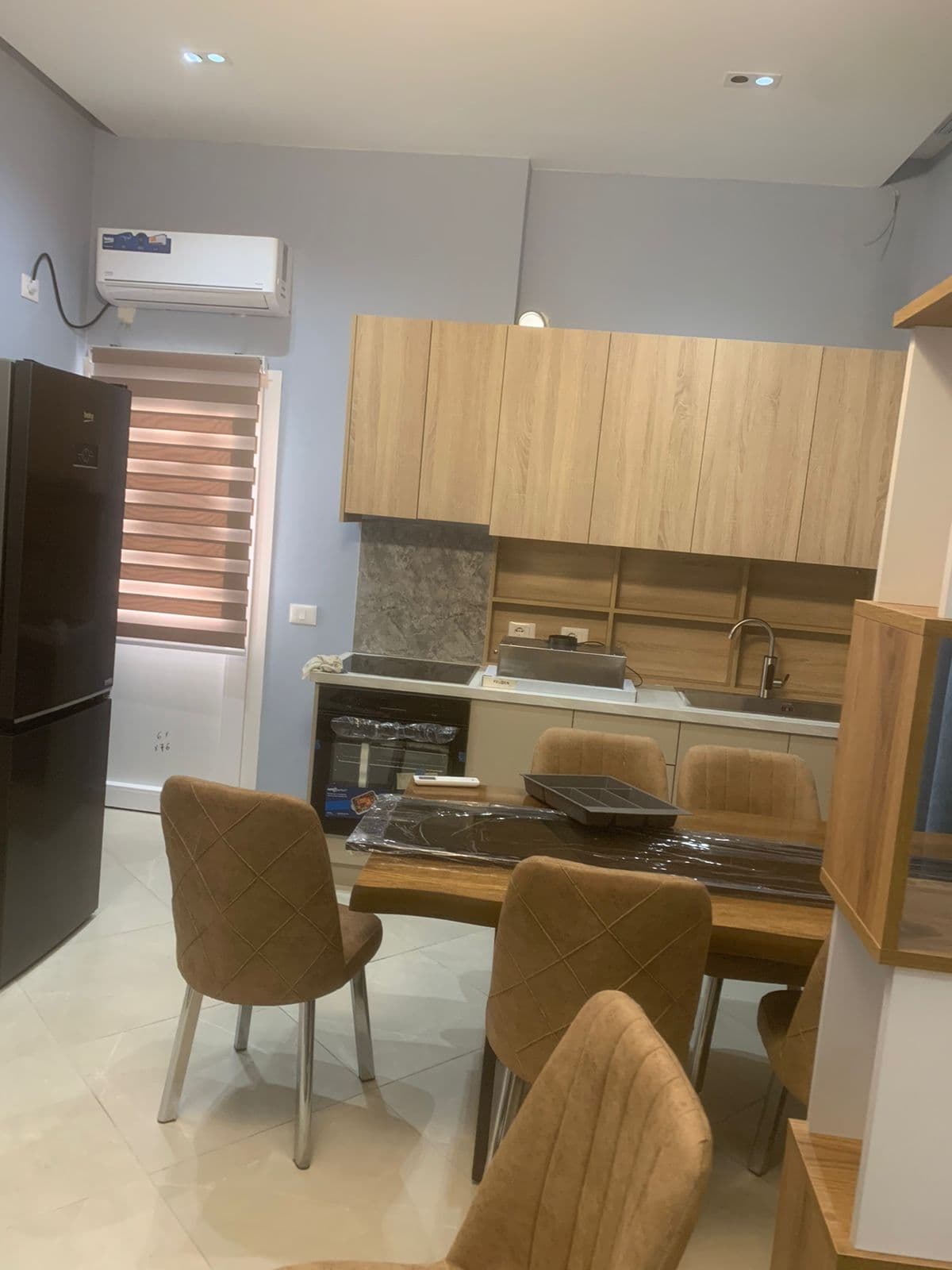 Apartament 1+1 me qira – Kombinat ! 3