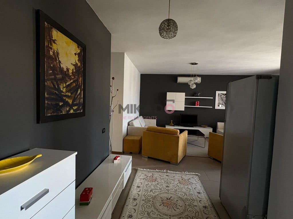 Apartament 2+1 me qira – pranë Njësise Bashkiake Nr. 2, Tregu Elektrik !