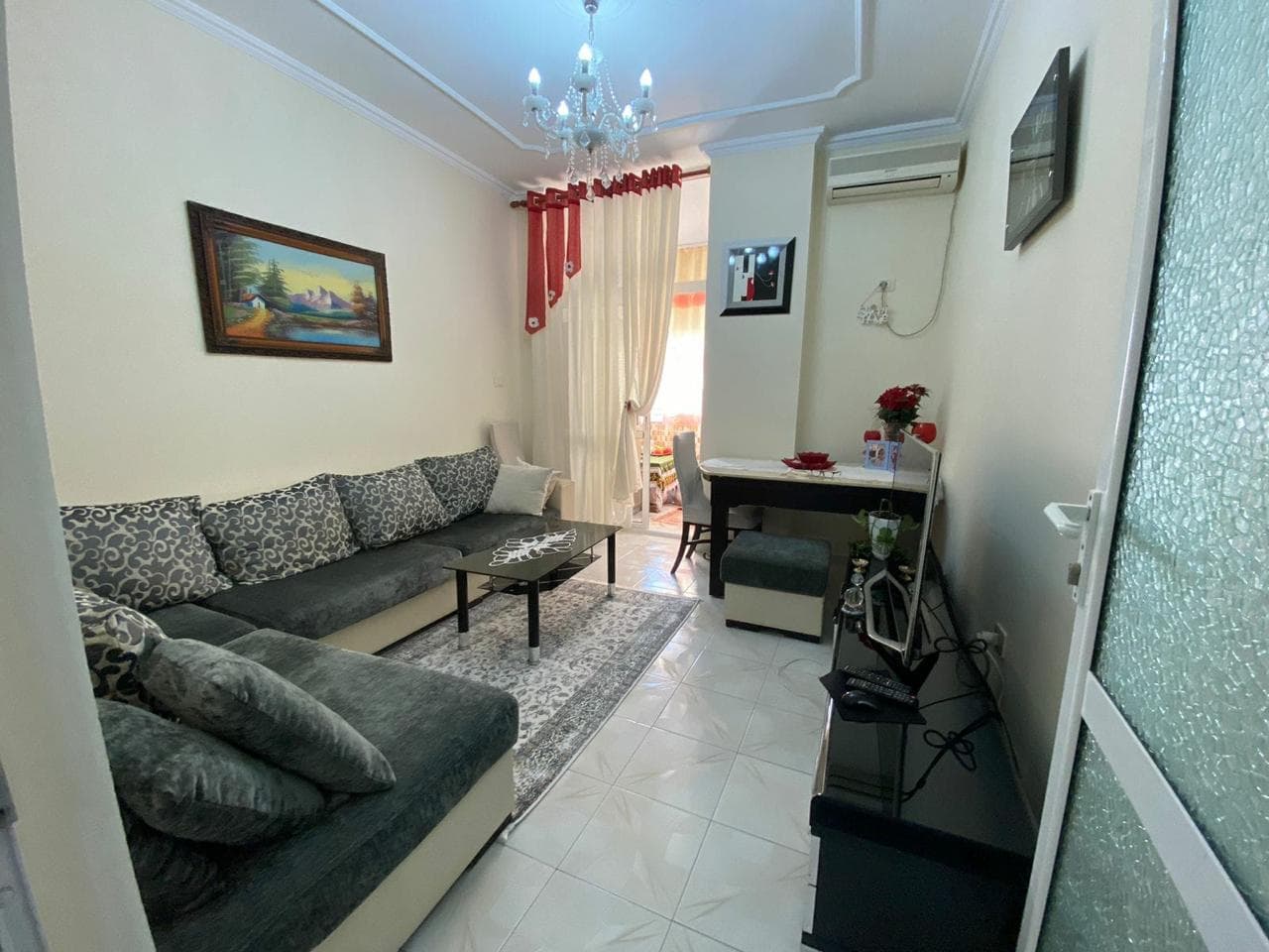 Apartament 2+1+2 me qira – Ish-Stacioni i Fundit i Tiranës së Re !