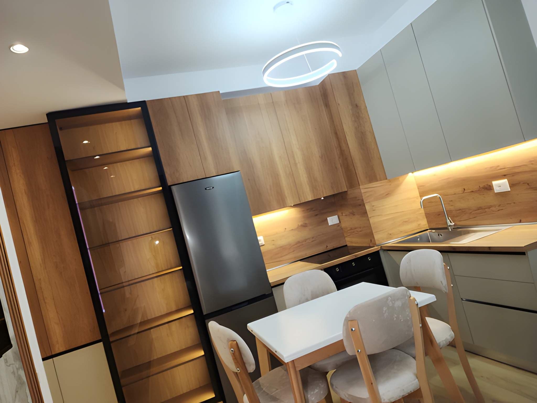 Jepet Apartament me Qira 1+1 ne Ali Dem ! 2