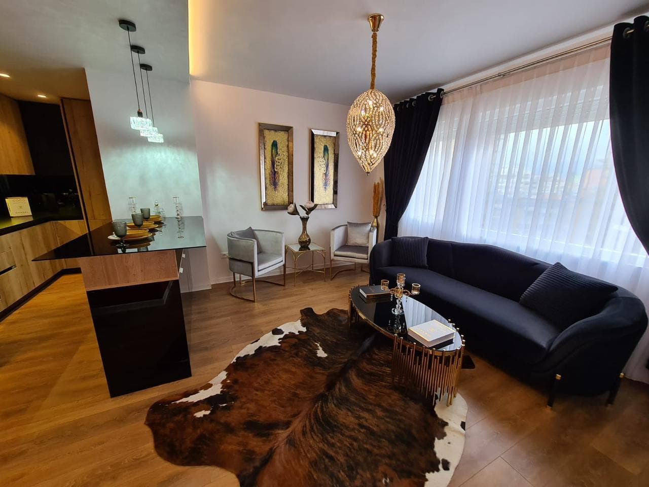 Jepet me Qira Apartament 1+1 tek Rruga e Kosovareve, prane Hotel Dinasty!