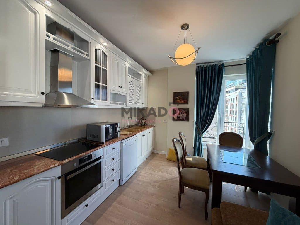 Jepet me Qira Apartament 1+1 tek Rruga Faik Konica! 4