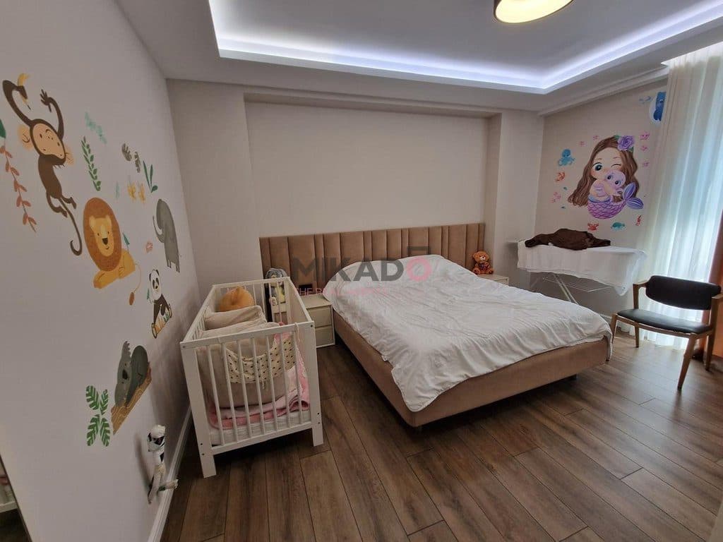 Shitet Apartament 3+1+2 + 2 Poste Parkimi - Kompleksi Turdiu ( Ish fusha e aviacionit ) 3