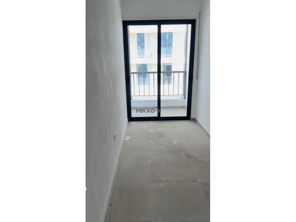 Shitet apartament 2+1 – Rruga Mine Peza ! 3