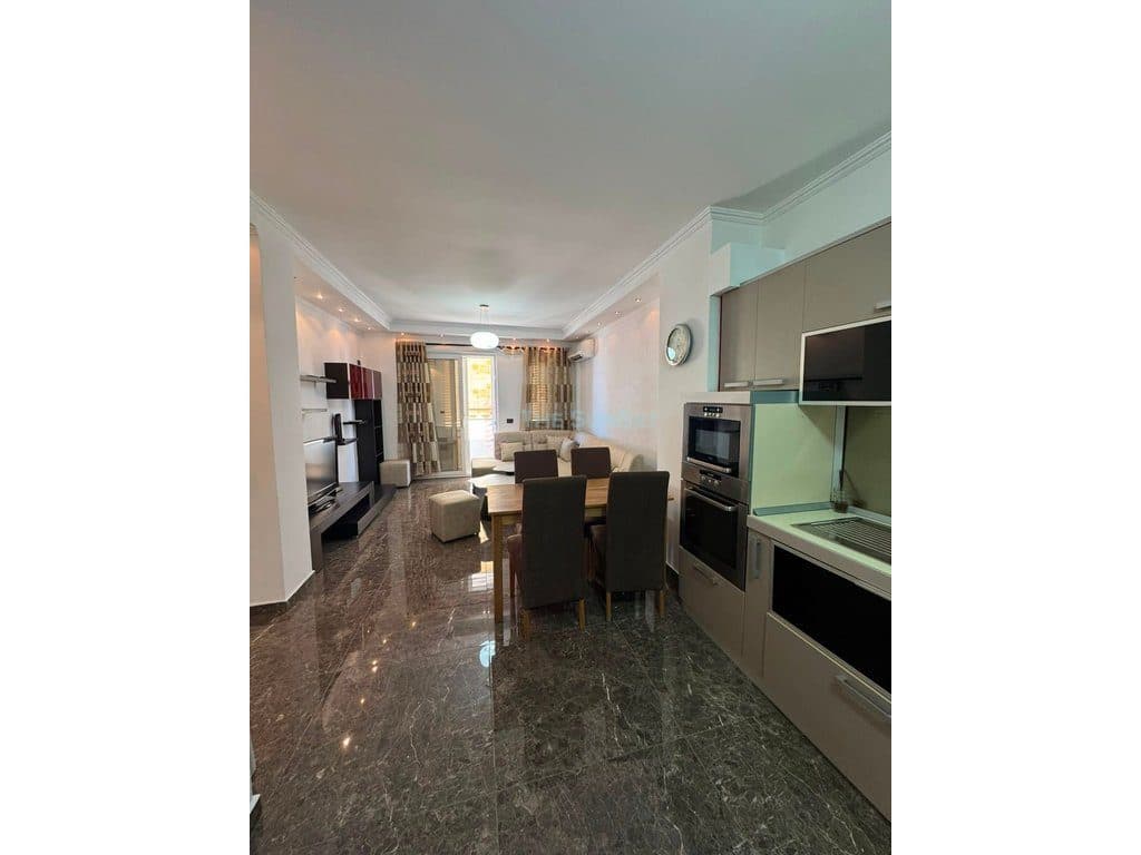 Apartament 2+1 për qira te Kopshti Botanik 2