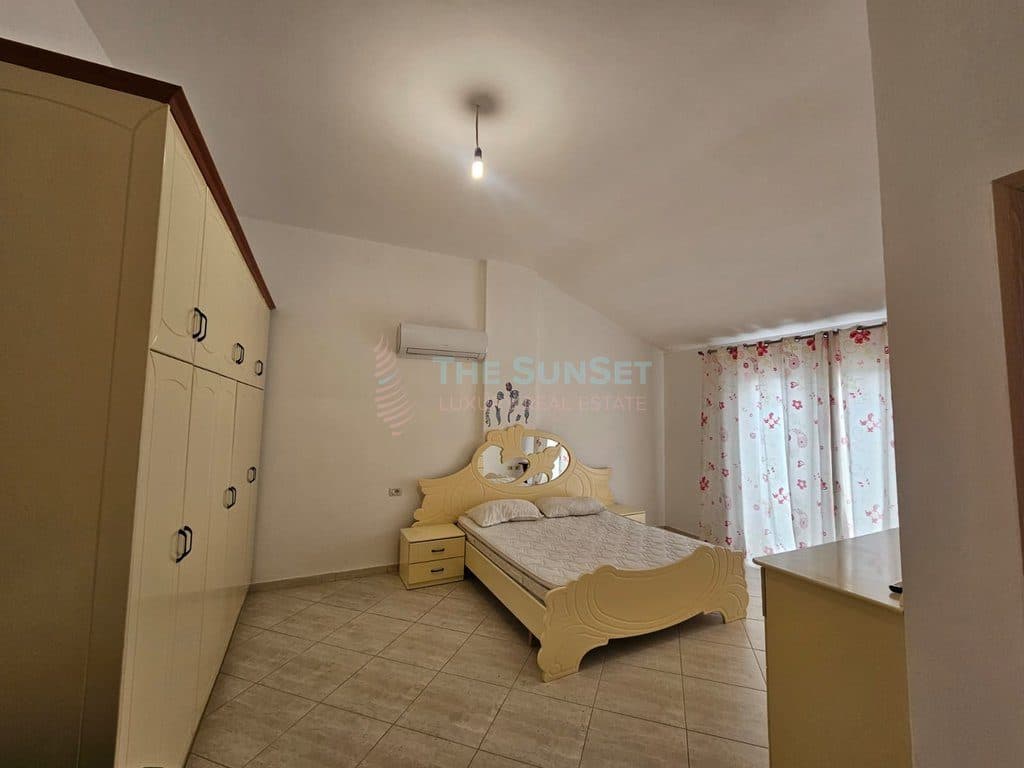 Apartament 2+1+2 për qira në zonën e Freskut 3