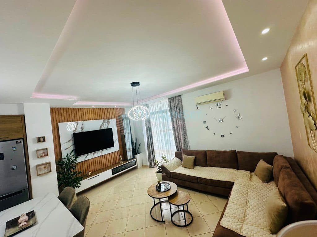 Apartament 2+1+2 për shitje pranë Spitalit Amerikan 3 3