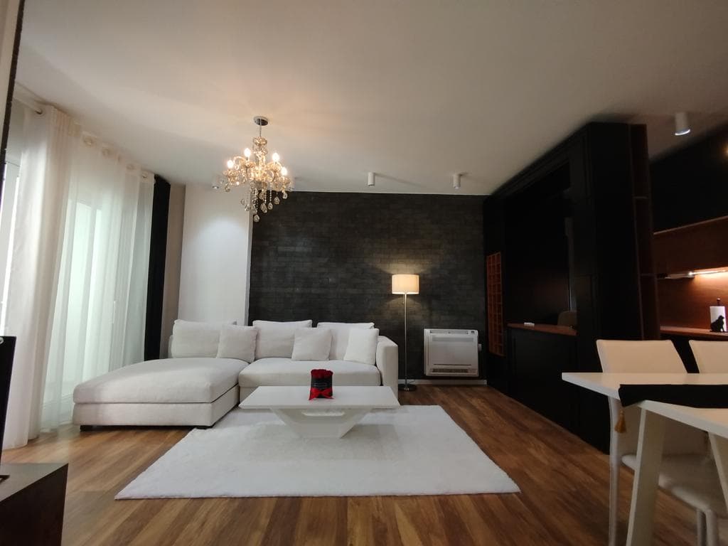 Apartament 1+1 për shitje pranë Liqenit të Tiranës 2