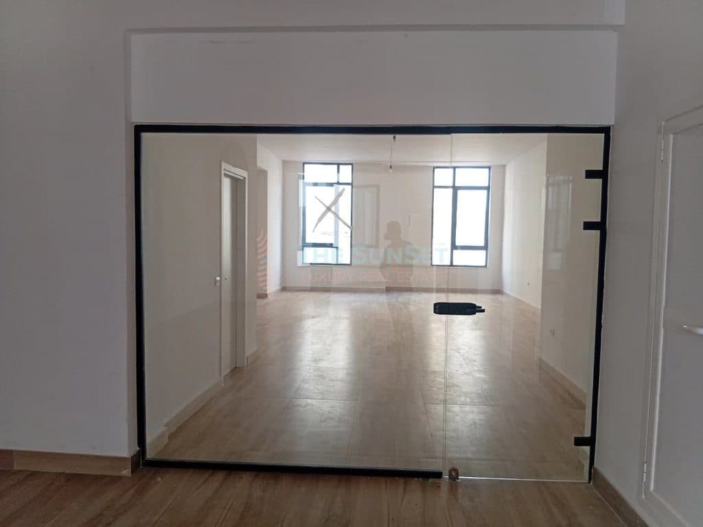 Studio për qira ditore pranë Downtown 4