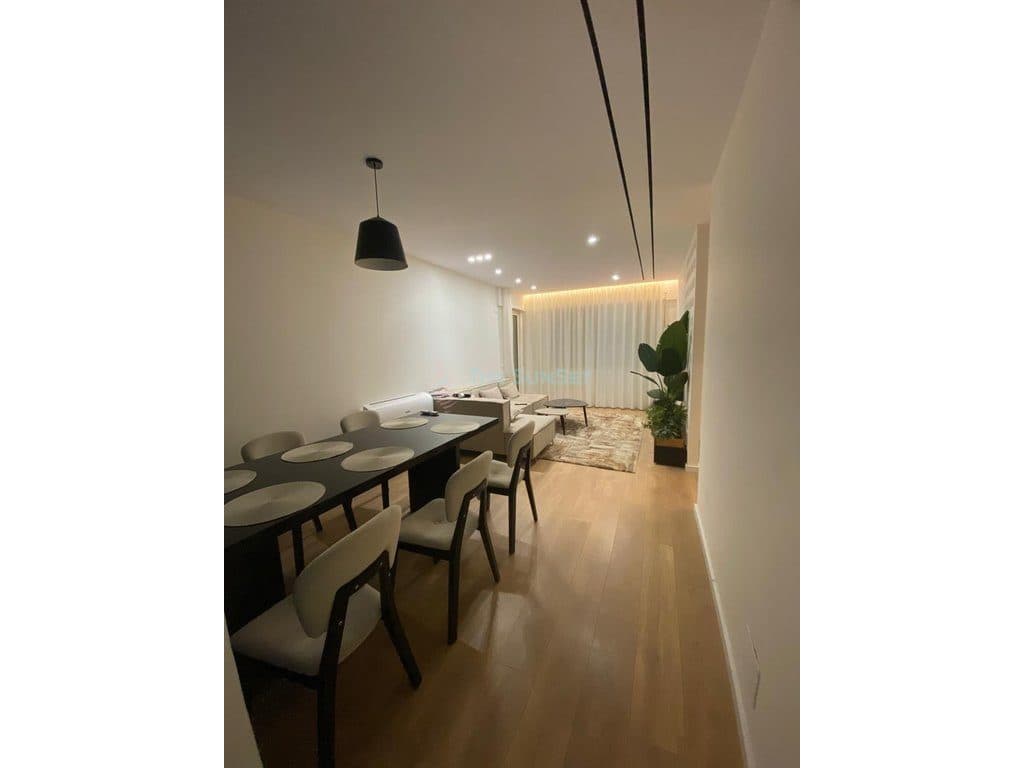 Apartament 2+1 për qira pranë Spitalit të Kafshëve 2