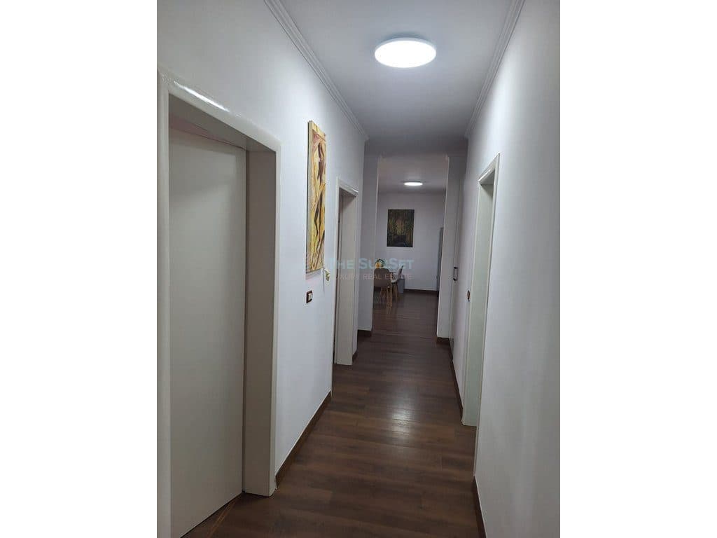 Apartament 3+1+2 për shitje në Don Bosko 3