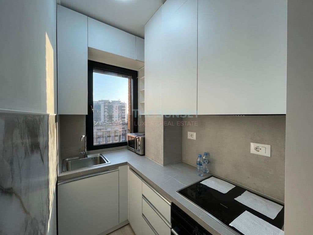 Apartament 2+1 për shitje në Rrugën "Petro Nini Luarasi" 4