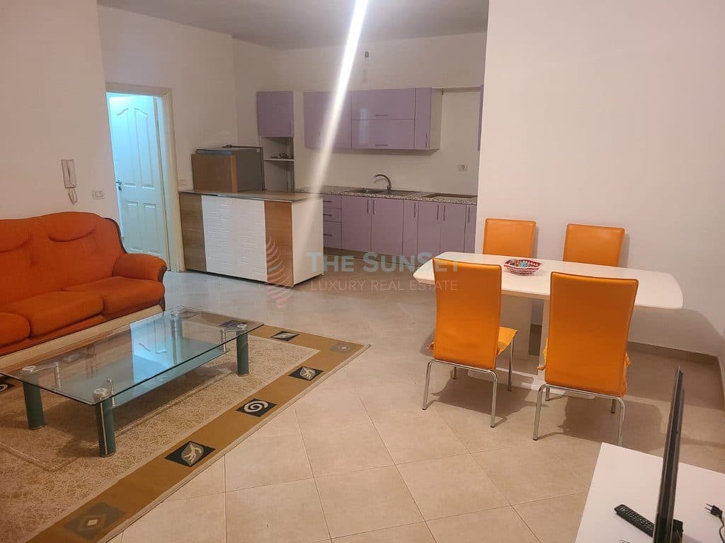 Apartament 2+1+2 për shitje pranë Spitalit Amerikan 3 2