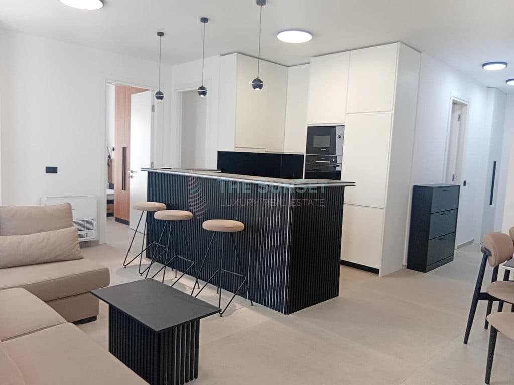 Apartament 3+1+2 për qira te Liqeni i Thatë 3