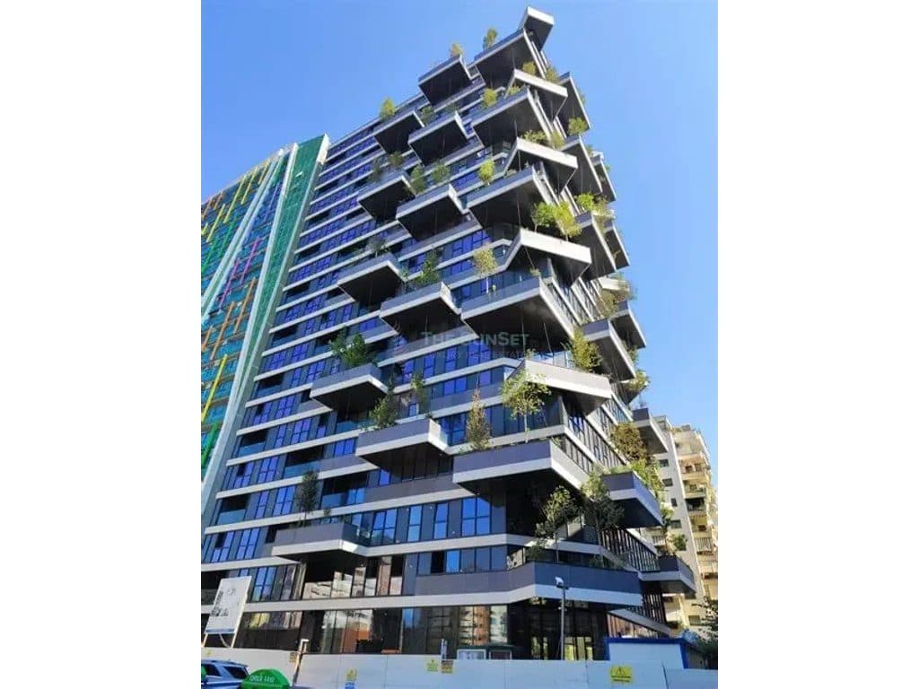 Ambient me qira – Vertical Forest, Bllok 2