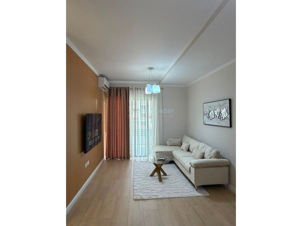 Apartament 2+1 për shitje te Tirana Garden