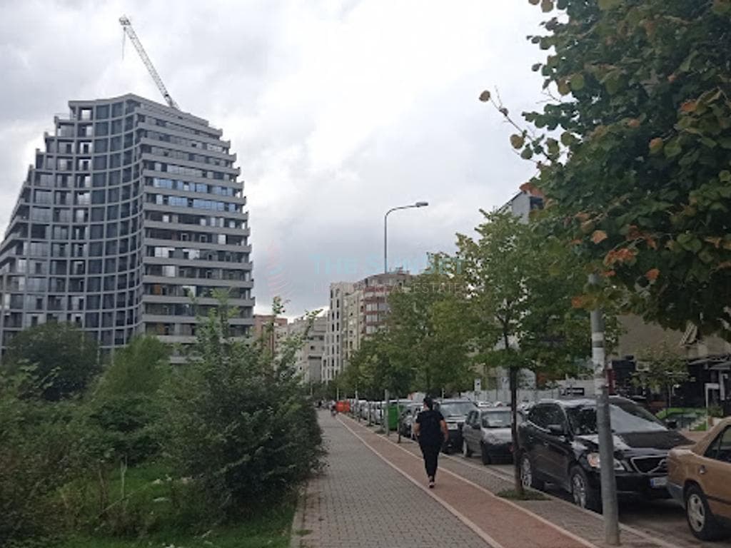 Apartament 2+1+2 per shitje në Rezidencën Lake View, Rruga e Kosovareve, Tiranë