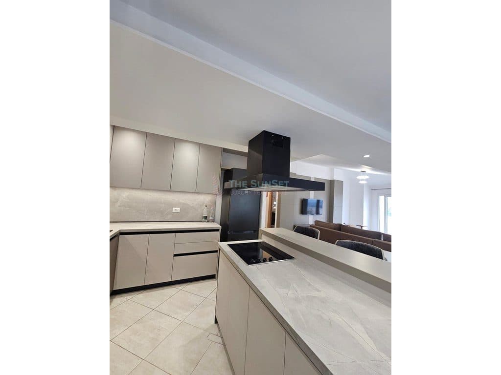 Apartament 2+1+2 për qira në zonën e Freskut 2