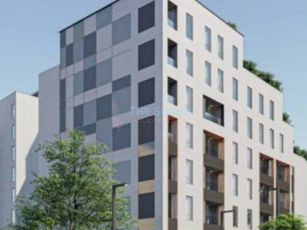 Apartament 2+1+2 për shitje te Fusha e Sportit "Ali Demi" 3