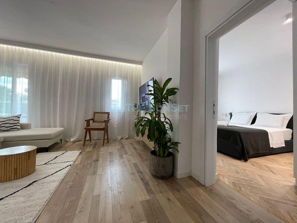 Apartament 2+1 për qira në rrugën Myslym Shyri 4