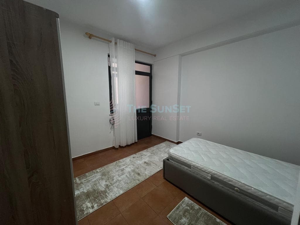 Apartament 1+1 për qira pranë Shkollës së Baletit 4