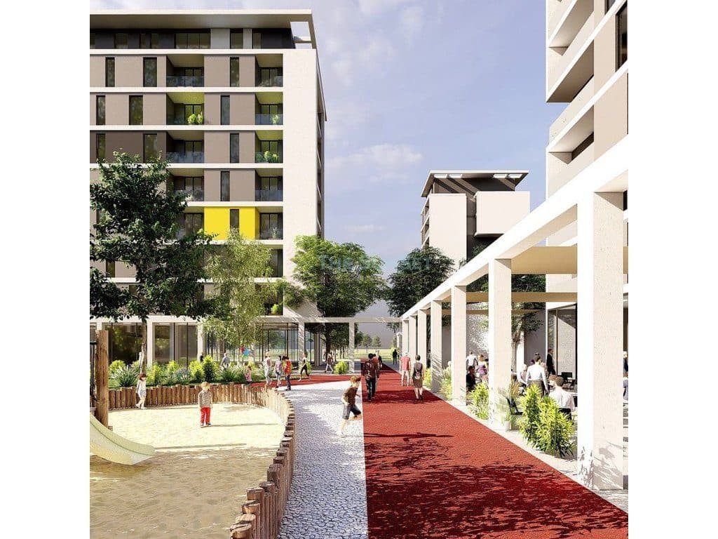 Ambient Komercial Për Shitje në Univers City QTU, Tiranë 4