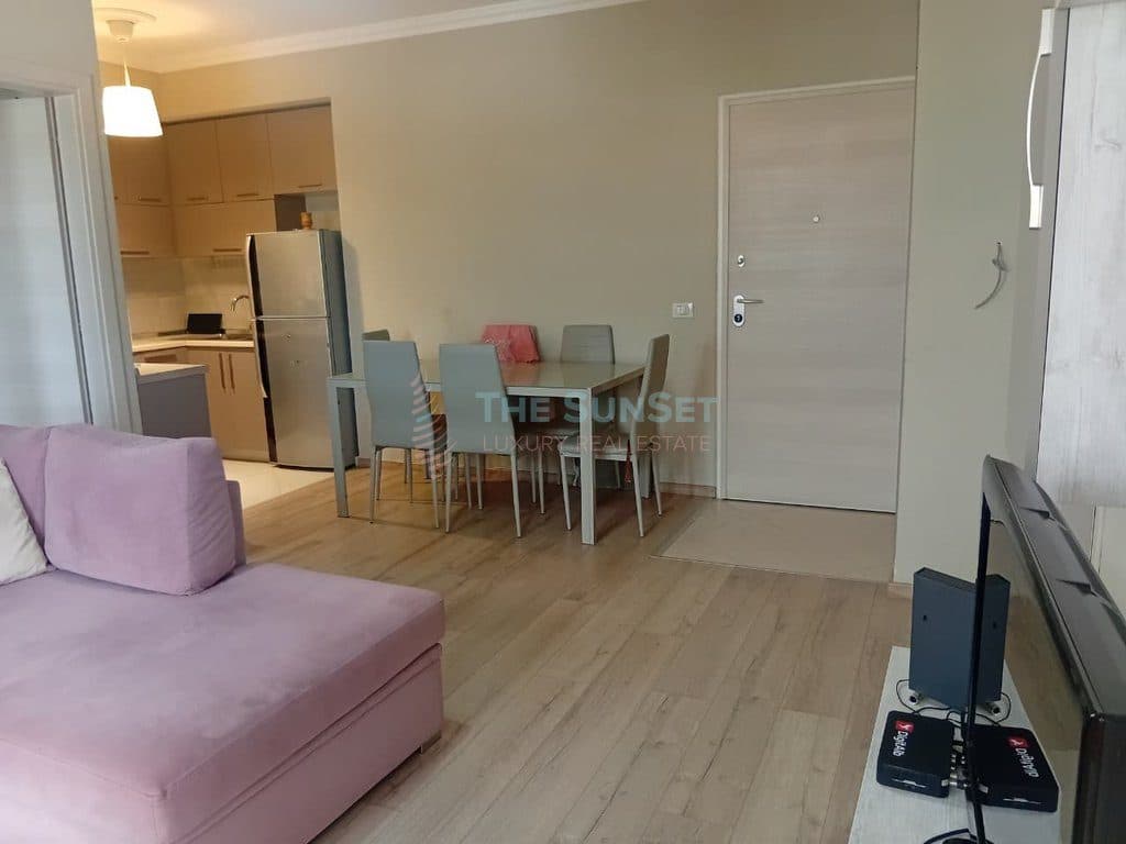 Apartament 2+1 për qira në kompleksin Lake View 2